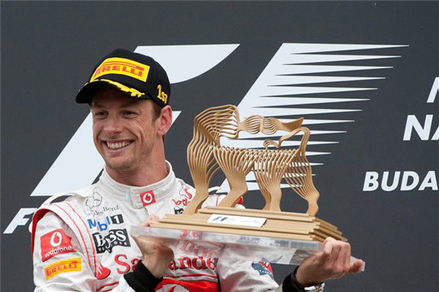 Button a 2011-es Magyar Nagydíj győztese