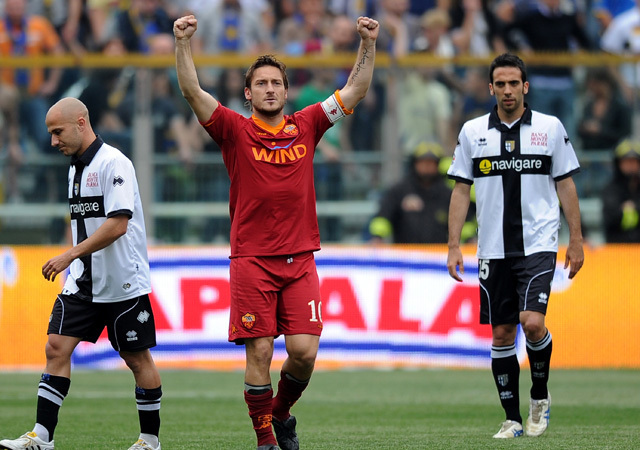 Francesco Totti gólöröme a Parma és a Roma mérkőzésén 2010 májusában