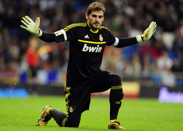 Casillas évek óta remekül véd - Fotó: AFP