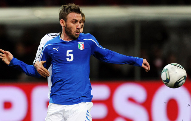 Daniele De Rossi megbocsátást nyert, ismét pályára léphet a válogatottban
