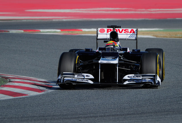 A Williams venezuelai pilótája érte el a legjobb köridőt csütörtökön a Circuit de Catalunyán, Michael Schumacher előtt.