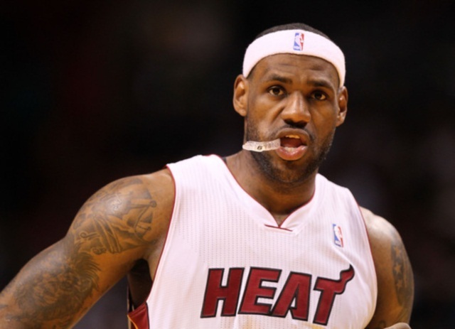 LeBron James a Miami Heat játékosaként az NBA-ben 2012-ben.