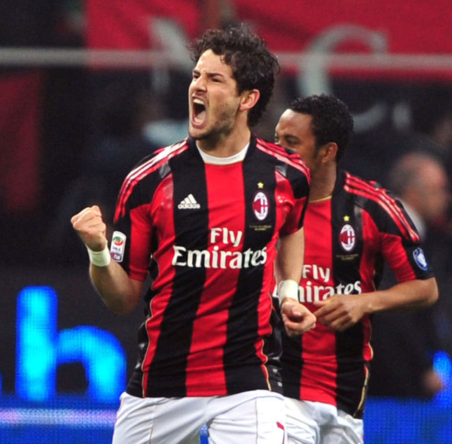 Alexandre Pato ünnepel a Milan ellen
