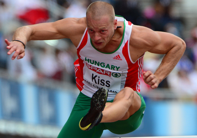 Kiss Balázs fut a 110 méteres gátfutás előfutamában az atlétikai Európa-bajnokságon 2012-ben.