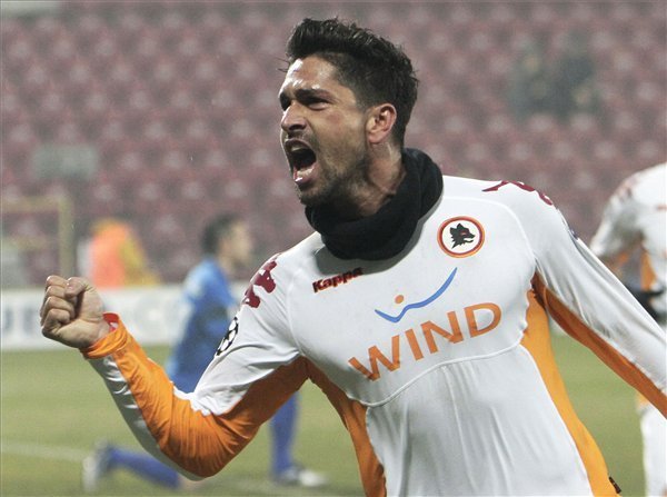 Boriello a Roma csatára örül a Kolozsvár ellen szerzett góljának