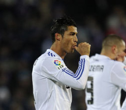 Ronaldo sajátos gólörömmel köszönti fiát