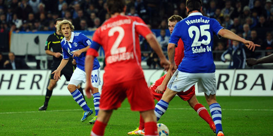 A Schalke magabiztosan nyert otthon - Fotó:kicker.de