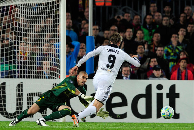 A pillanat, amely mindent eldöntött: Torres gólt szerez a Nou Campban / AFP 