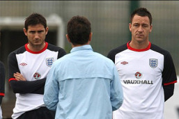 Terry nem játszik a spanyok ellen, Lampard lesz a kapitány