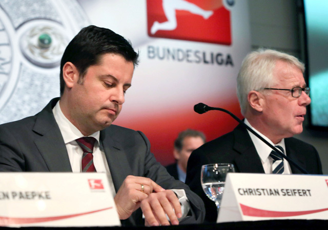 Christian Seifert, a Német Labdarúgó Szövetség elnöke egy sajtótájékoztatón 2012-ben.