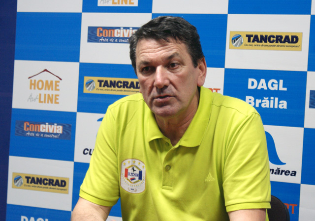 Radu Voina, az Oltchim Valcea vezetőedzője nyilatkozik csapata mérkőzése után.