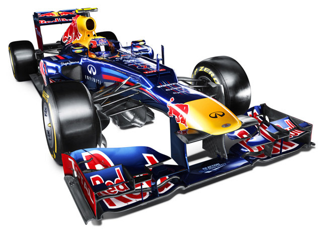 A világbajnoki címvédő Red Bull istálló is bemutatta hétfőn az idei Forma-1-es világbajnoki szezonra épített, RB8 kódjelű versenygépét.