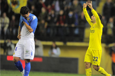 Rossi ünnepel Vicente mellett a Villareal-Valencia kupameccsen