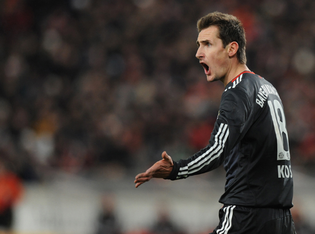 Miroslav Klose dühös - Fotó: AFP