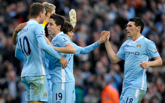 A veretlen és listavezető Manchester City hazai környezetben 3-1-re legyőzte a Wolverhampton Wanderers együttesét az angol labdarúgó-bajnokság 10. fordulójának szombati játéknapján.