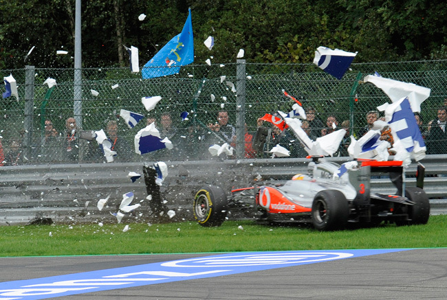 Hamilton legutóbbi balesete - Fotó: AFP