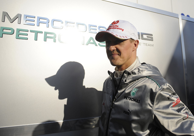 Michael Schumacher a Forma-1-es csapatok tesztjén Jerezben 2012-ben.