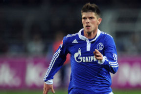 A Schalke holland gólvágójának jövőre jár le a szerződése, de a játékos egyelőre nem hosszabbítja meg a kontraktust.