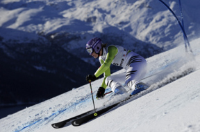 A német Maria Riesch sízik a svájci St. Moritzban. 