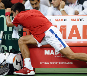 Djokovics a Davis Kupa mérkőzésen sérült le 