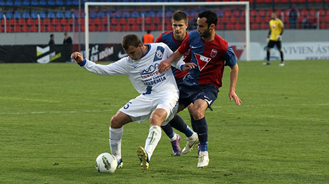 A másodosztályú MTK 2-0-ra győzött a Videoton otthonában a labdarúgó Magyar Kupa elődöntőjének visszavágóján, ezzel a kék-fehérek 4-3-as összesítéssel bejutottak a sorozat döntőjébe.