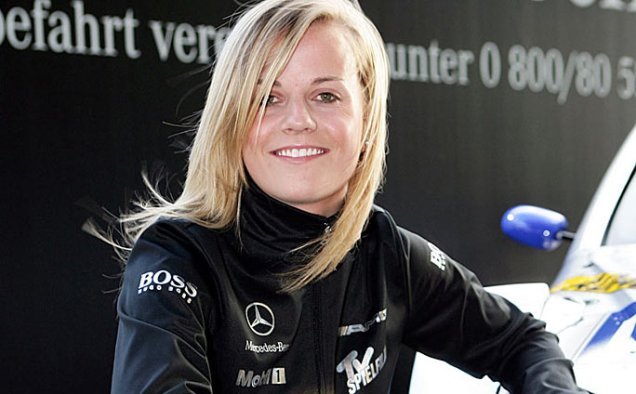 A DTM-ből érkező Susie Wolff a Formula-1-ben is leteheti a névjegyét - Fotó: skiddmark.com