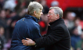 Arséne Wenger, az Arsenal és Sir Alex Ferguson, a Manchester United menedzsere.