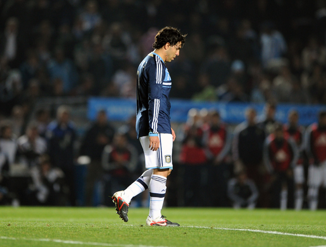 Carlos Tévez, a Copa Américán, miután csapata Uruguay-jal szemben kiesett a negyeddöntőben.