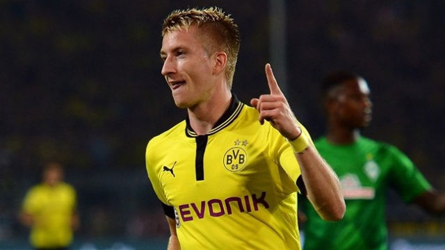 Marco Reust tavalyi teljesítménye alapján az idény játékosává választották a Bundesligában; idén már a Dortmundban játszik