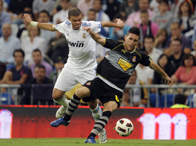 Pepe és Callejón a 2010-2011-es szezonban - Fotó: AFP