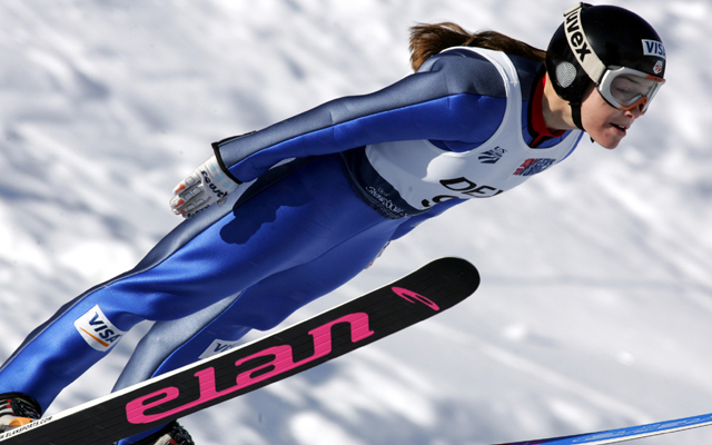 Az amerikai Lindsey Van 2009-ben a női síugrás első világbajnoka lett Liberecben - vajon mikor lesz követője északi összetettben?