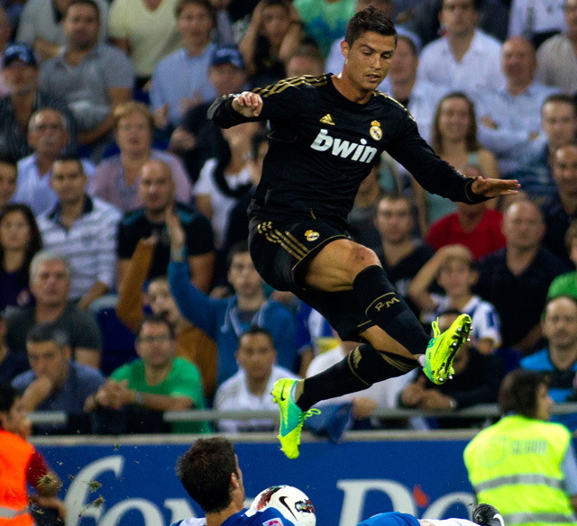 Cristiano Ronaldo a Real Madrid Espanyol elleni mérkőzésén 2011-ben.