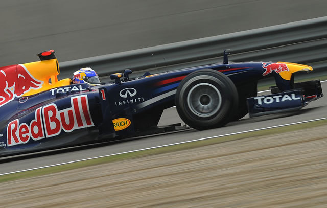 Sebastian Vettel nyerte a Kínai Nagydíj időmérő edzését