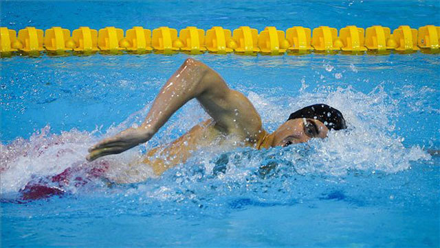 Kis Gergő úszik a férfi 400 méteres gyorsúszás előfutamában a 31. úszó Európa-bajnokságon, a Debreceni Sportuszodában. MTI Fotó: Czeglédi Zsolt