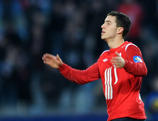 A hírt a 21 éves belga válogatott játékos jelentette be Twitteren.