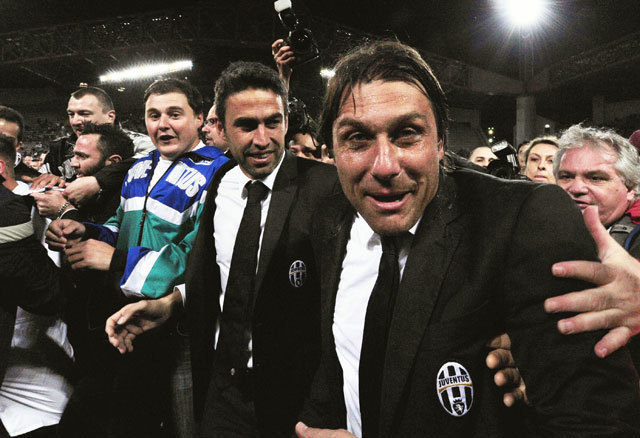 Conte hatalmas siker küszöbén áll csapatával