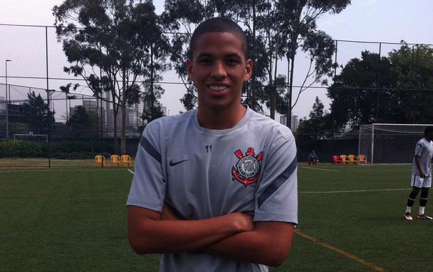 Rivaldinho, Rivaldo fia a Corinthians játékosaként 2012-ben.
