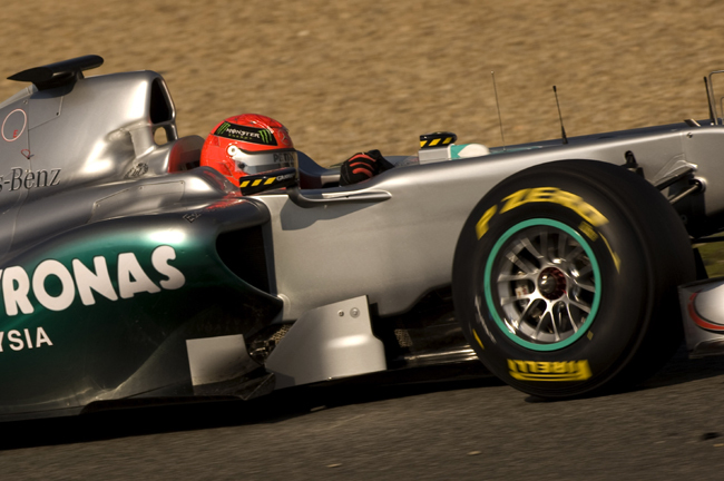 Michael Schumacher, a Mercedes GP versenyzője nyerte a jerezi teszt második napját.