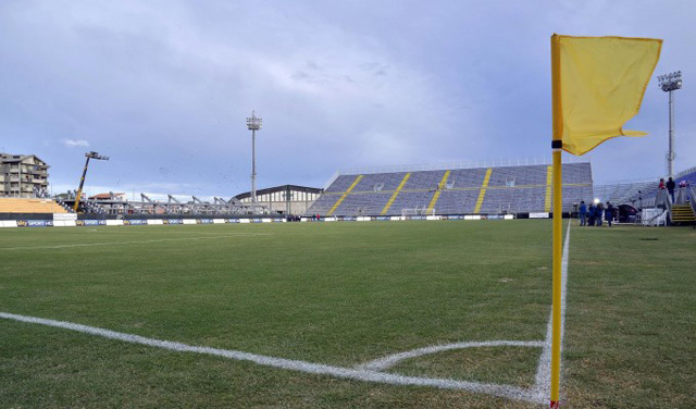 A Cagliari stadionja, az Is Arenas 2012-ben.