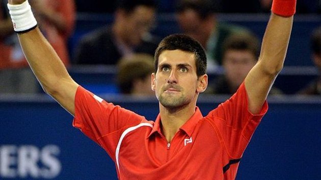 Djokovics ünnepli Berdych elleni győzelmét Sanghajban