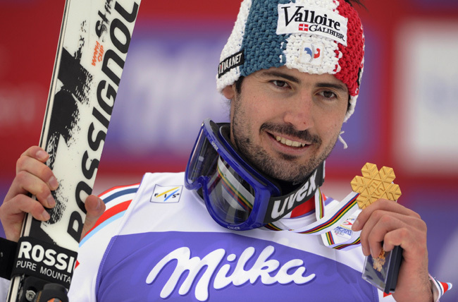 Jen-Baptiste Grange a Garmisch-Partenkirchenben rendezett alpesi sí-világbajnokság férfi műlesiklószámának győztese.