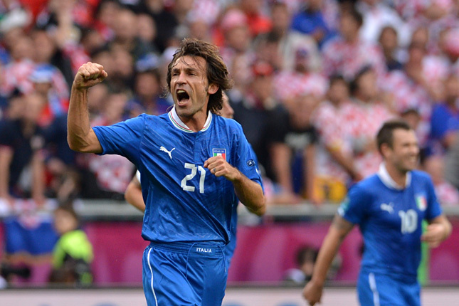 Andrea Pirlo szabadrúgásgólja pontot ért az olaszoknak, ám vérbeli csatárok nélkül ennyi kevés lesz a folytatásban - Fotó: AFP (Giuseppe Cacace)