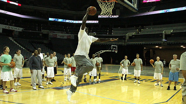 Jordan a Bobcats edzőtáborában - Fotó: NBA.com